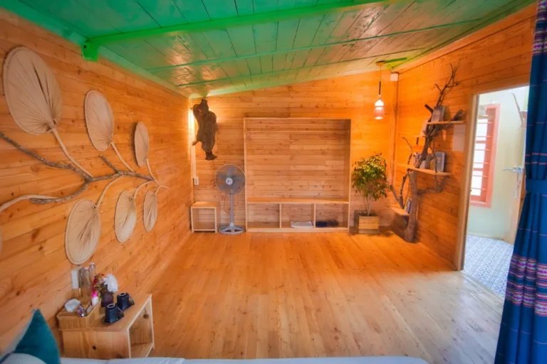 Treehouse 02