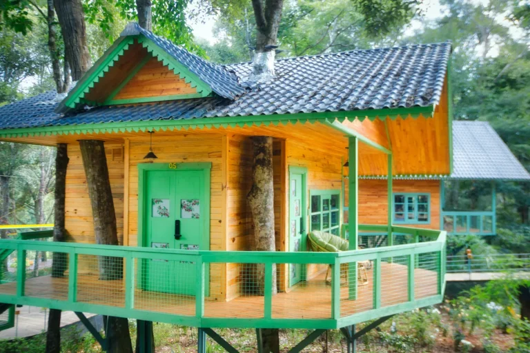 Treehouse 05