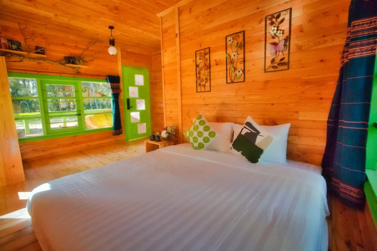 Treehouse 05